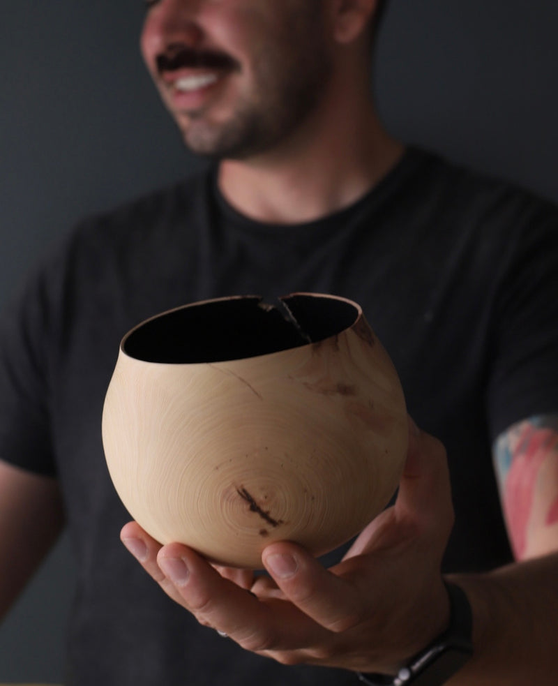 Elm Wide-Mouth Vessel